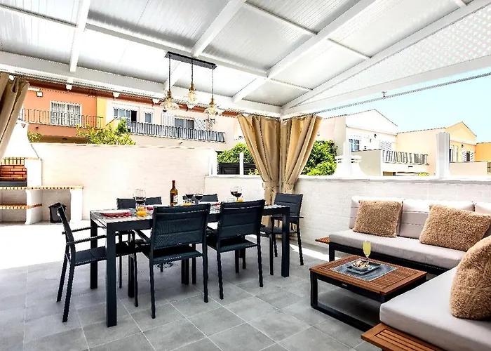 Modern 4 Bedroom In Costa Adeje (Tenerife)