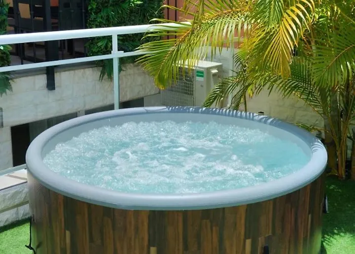 Modern 4 Bedroom In * أذيخي