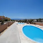 Tatil Evi Modern 4 Bedroom In Costa Adeje