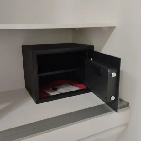 펜션 Modern 4 Bedroom In *